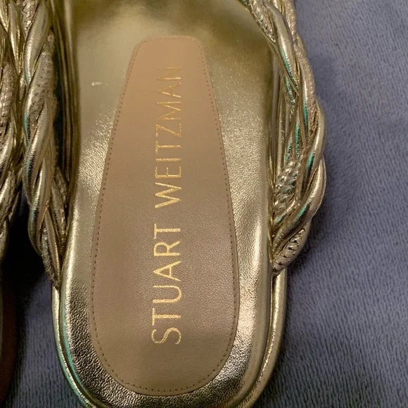 Stuart Weitzman Women’s Metallic Napa Woven Calypso Flat Sandals| size 8 1/2 - Picture 4 of 9